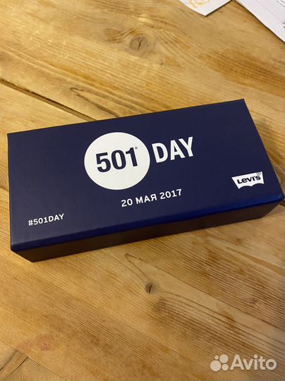 Набор значков Levi’s