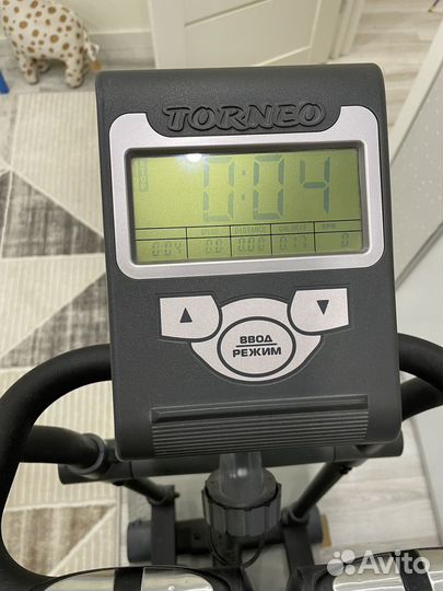 Эллиптический тренажер torneo