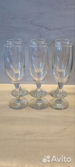 Набор бокалов и рюмок