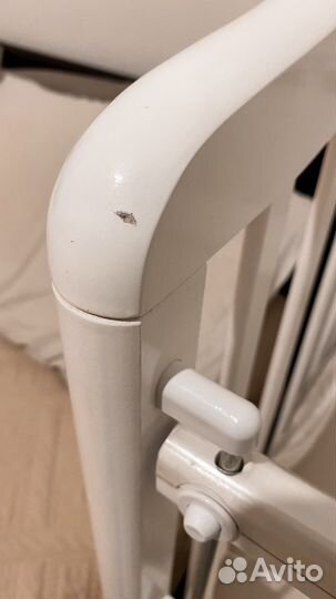 Детская кроватка с маятником + матрас