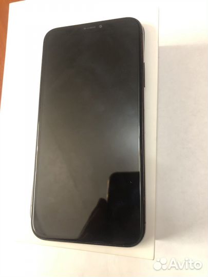 iPhone X, 64 ГБ