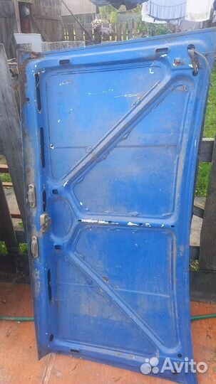 Капоты ваз 2105