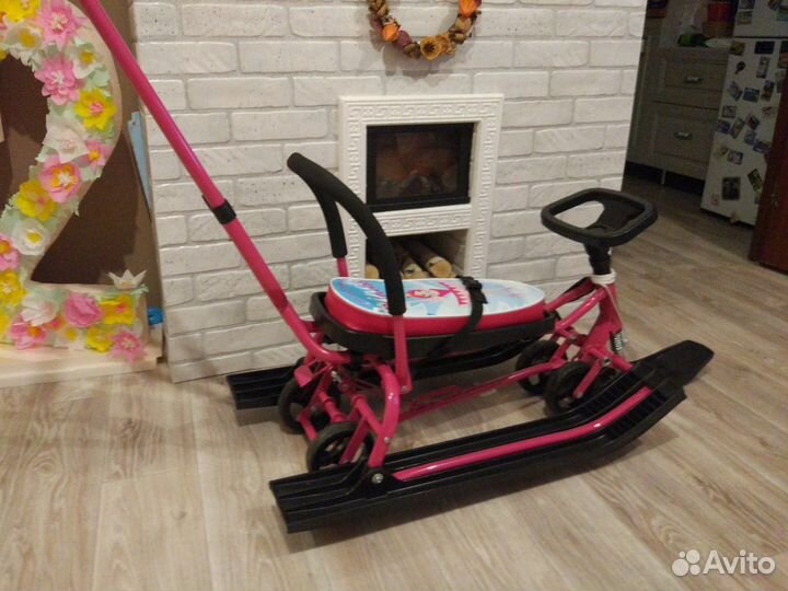 Снегокат Барс 111 Mobile с Т-образным толкателем и