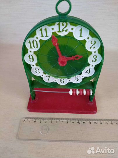 Детская игрушка Часы