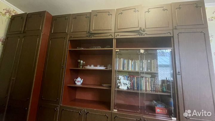 Мебельная стенка бу