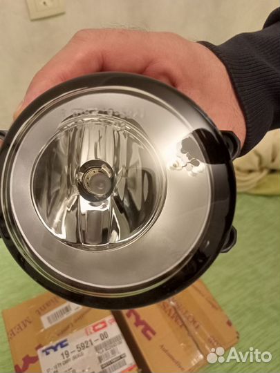Противотуманные фары TYC 19-5921-00 на toyota