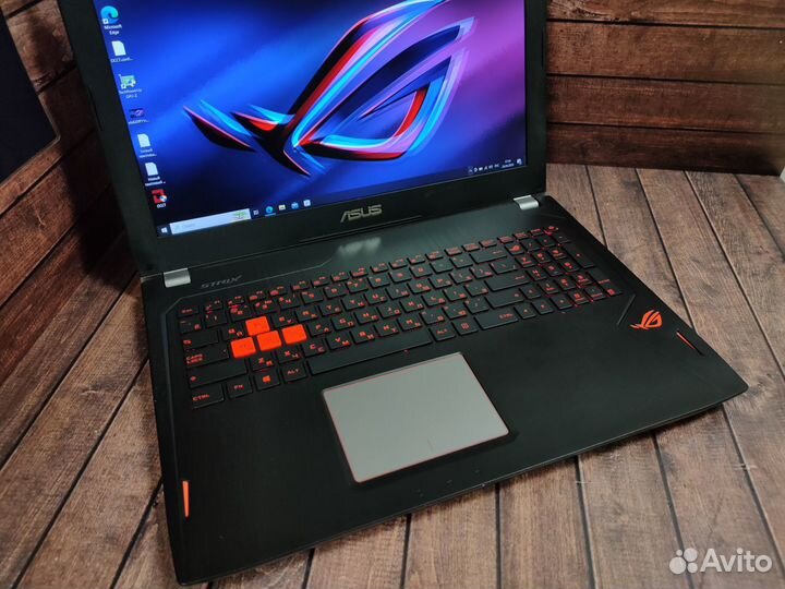 Мощный Ноутбук Asus ROG strix 15.6/Core i7/1070