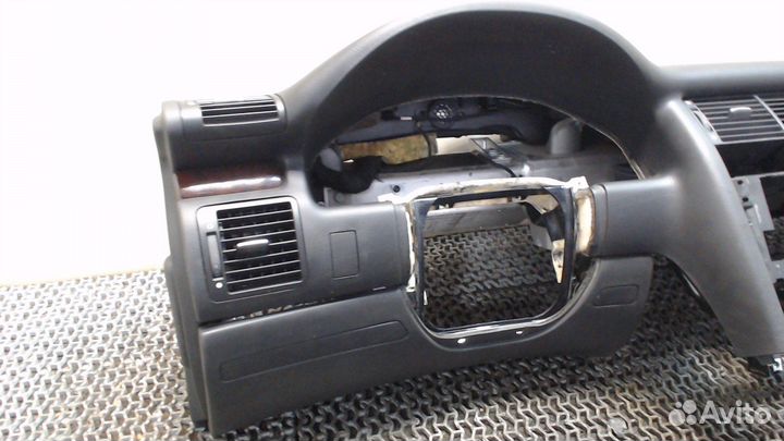 Панель передняя салона Audi A8 (D2), 2001