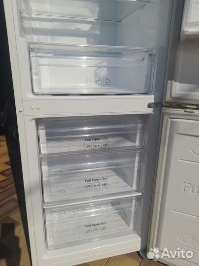 Холодильник