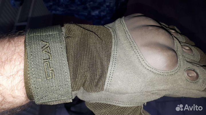 Перчатки тактические