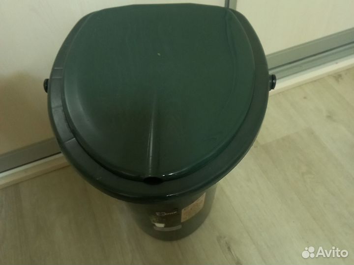 Ведро для туалета