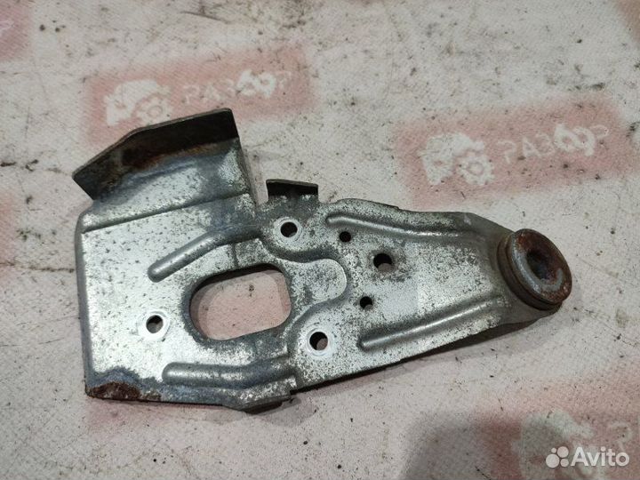 Трапеция стеклоочистителя Volkswagen Passat 3C2