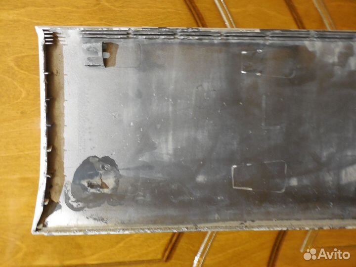 Молдинг двери передний левый Suzuki Grand Vitara