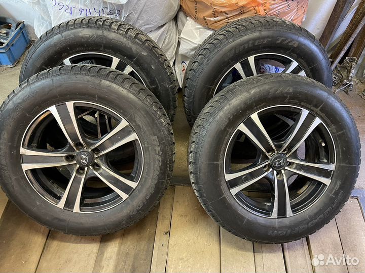 R17 Bfgoodrich Winter T/A KSI 235/65, PCD 5x115 DIA 16
