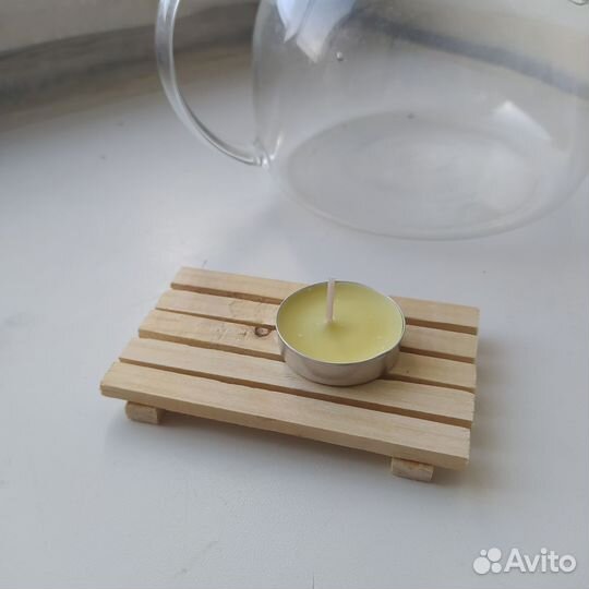 Декоративная подставка из дерева