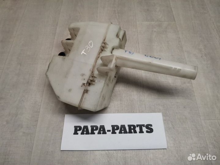 Бачок омывателя Nissan X-Trail T30