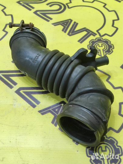 Патрубок воздушного фильтра Toyota Corolla Allex