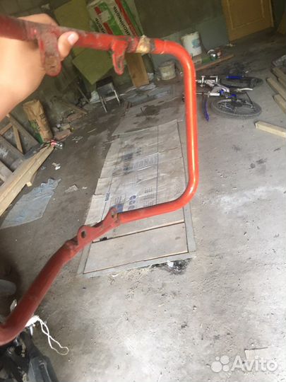 Дугу на мотоцикл мопед