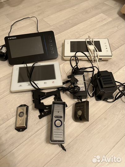 Продам видеодомофон