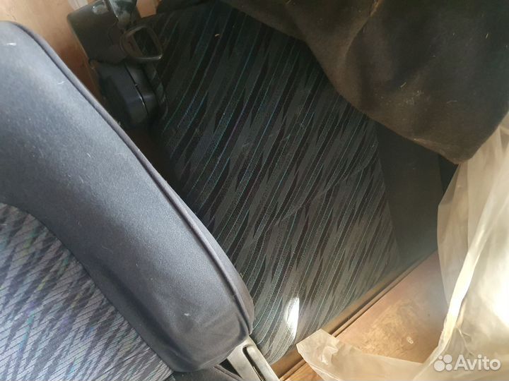 Сиденья Toyota caldina