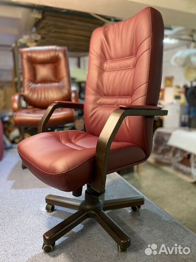 Кресло офисное