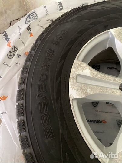 Nokian Tyres Hakkapeliitta 5 285/60 R18