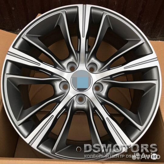 Диски R18 на BMW 660 стиль