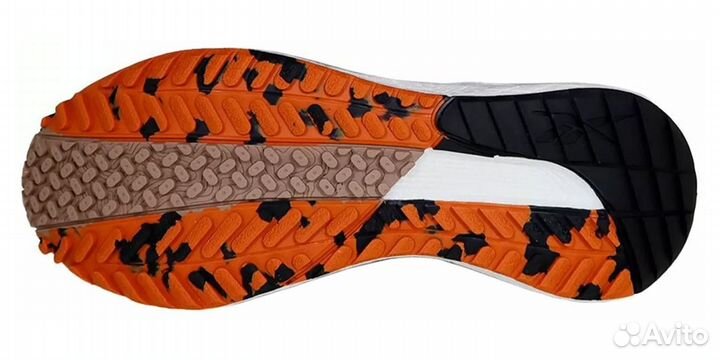 Продам кроссовки Reebok