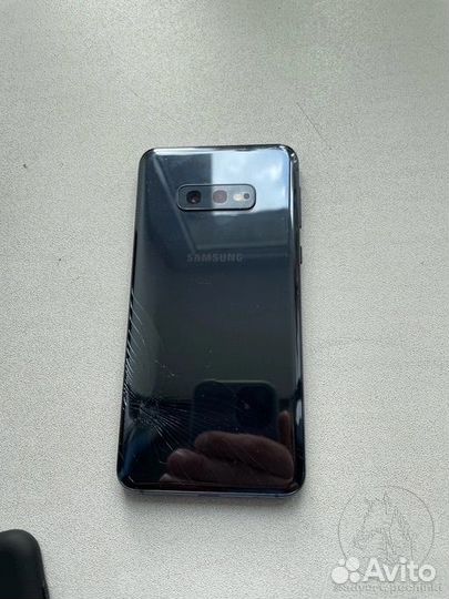 Samsung galaxy s10e