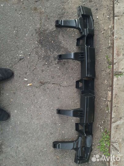 Усилитель заднего бампера Рено Дастер