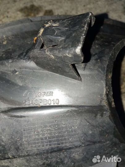 Nissan Qashqai G10 накладка птф правая