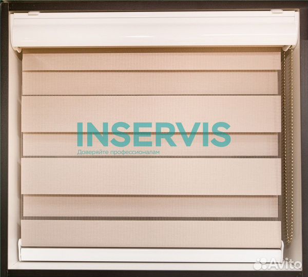 Рулонная штора на окно