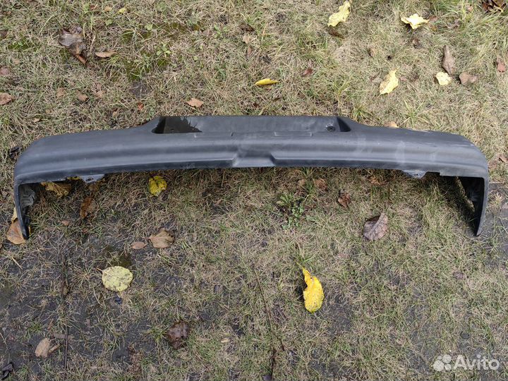Бампер задний в оку