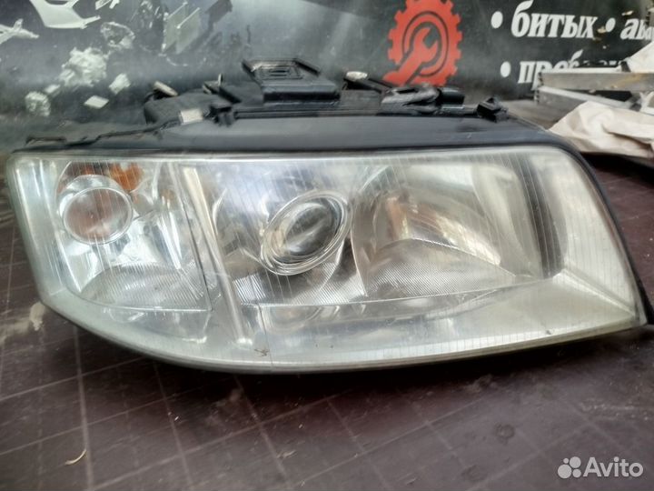 Фара передняя правая Audi A6 C5 ALF 2.4 2001