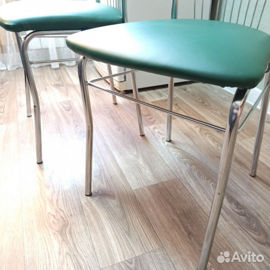 Стулья для кухни 4 штуки