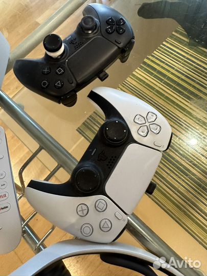 Sony PS5 DE комплект