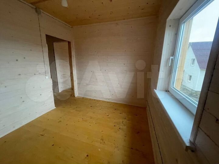 Дом 115 м² на участке 5 сот.