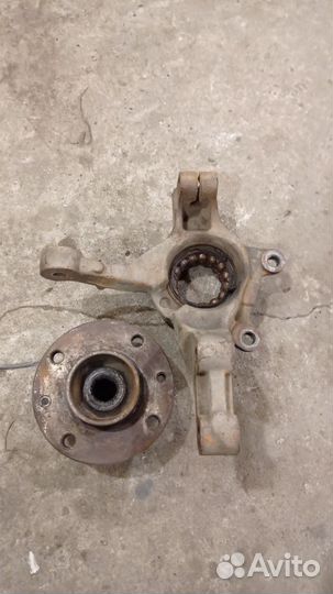 Рычаг,ступица,кулак на рено логан 1 рестайлинг