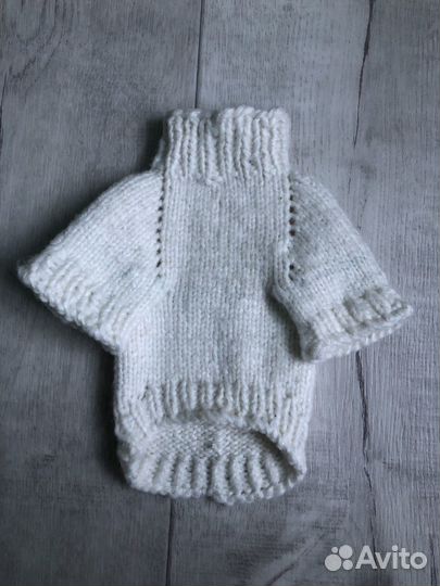 Свитер для маленькой собаки