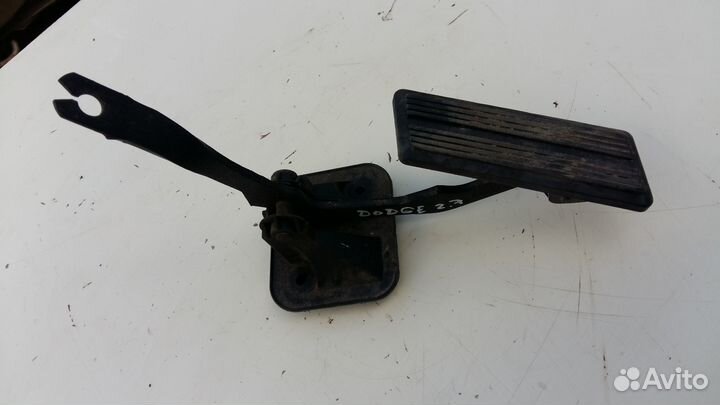 Педаль газа Dodge Chrysler Intrepid 2.7L 2003г
