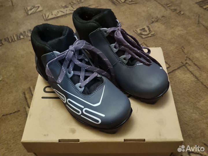 Лыжные ботинки 32 размер