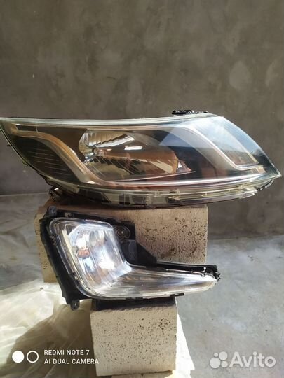 Фары Кио рио