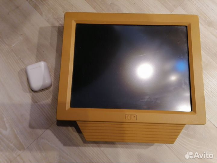 Компактный сенсорный монитор POS KIP