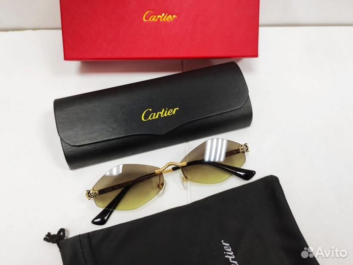 Солнцезащитные очки женские Cartier