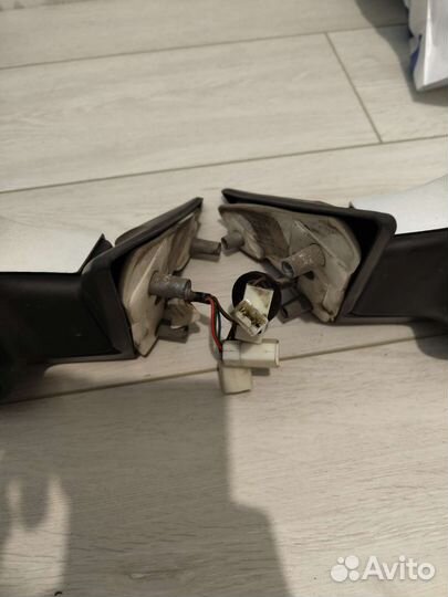 Зеркала на priora