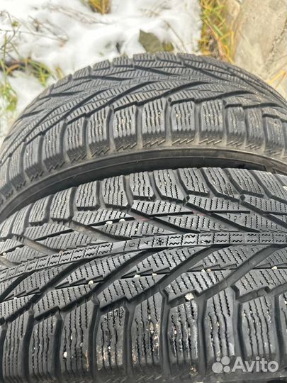 Nokian Tyres Hakkapeliitta R2 235/65 R17