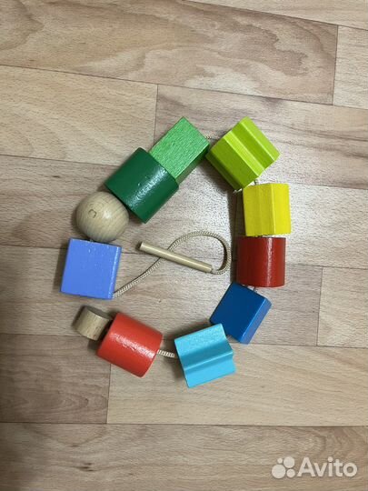 Детские игрушки Деревянная шнуровка