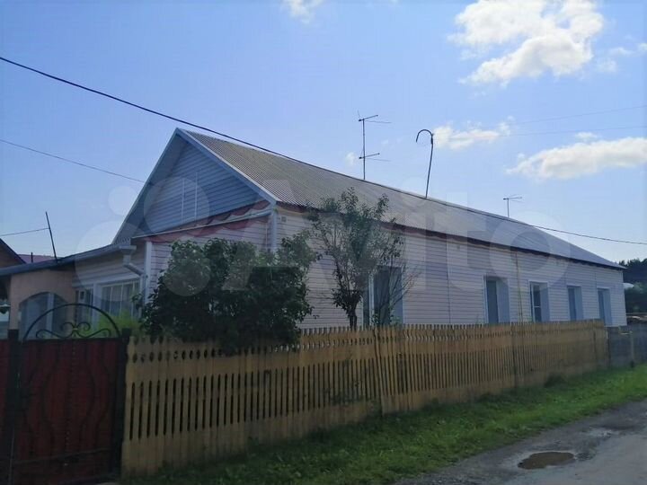 Дом 61,5 м² на участке 5 сот.