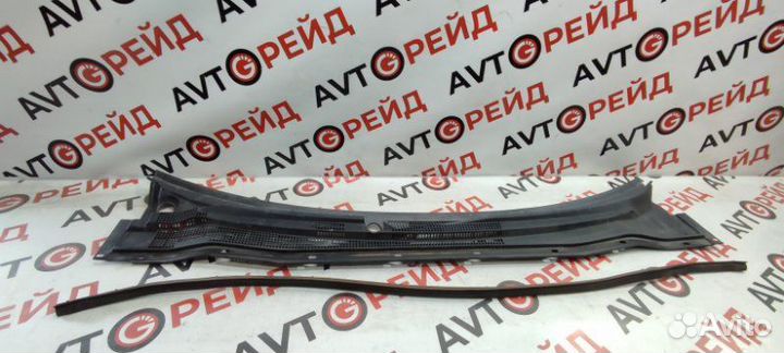 Решетка под дворники Mitsubishi Airtrek CU5W 4G69