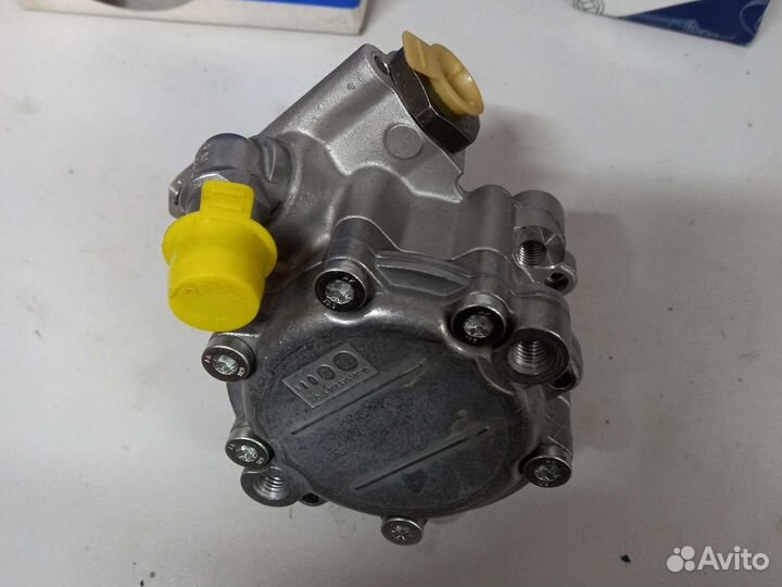 Насос гидроусилителя руля Ларгус (49324)